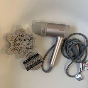 Shark IQ HyperAIR Styler with attachments